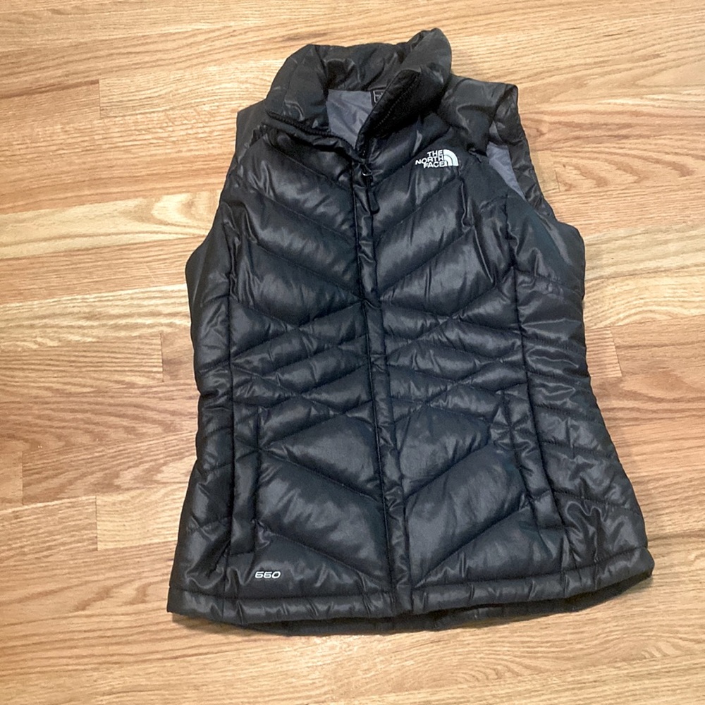 North Face 550 Womens Puffer Vest, Size Small